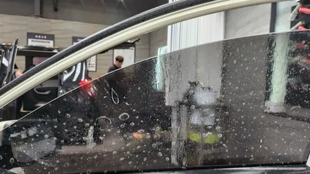 김해썬팅 재시공으로 안전하고 편안한 주행을_세차를하다. / 경남 김해
