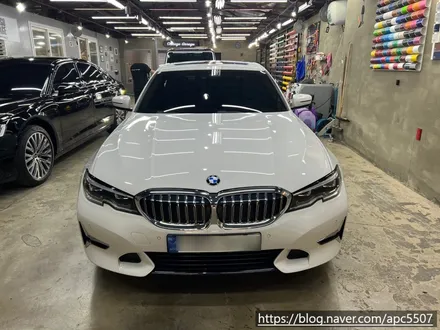BMW 320d 사틴블랙 전체 랩핑 / 용산구 문배동