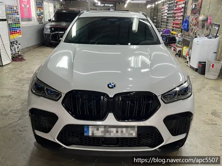 bmw x6m 카마인 레드 / 용산구 문배동
