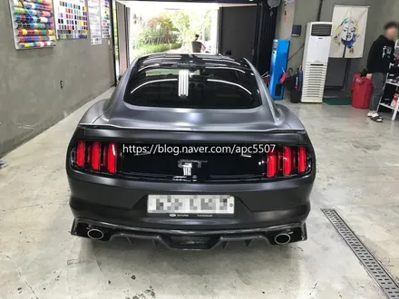 포드 머스탱 5gt 사틴블랙 전체랩핑 / 용산구 문배동