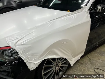 벤츠 e300 랩핑제거 및 재시공 / 용산구 문배동