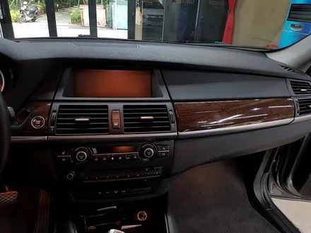 매트블랙 실내 랩핑 \'BMW X6\' 시공기 / 용산구 문배동