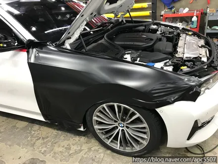 BMW 320d 사틴블랙 전체 랩핑 / 용산구 문배동