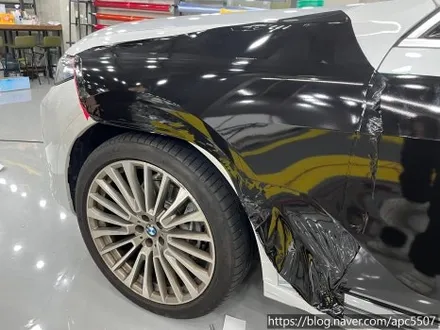 BMW X7 상하단 투톤 랩핑시공 / 용산구 문배동