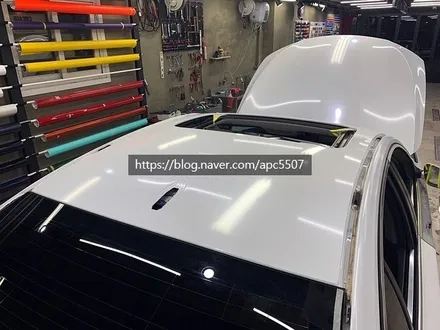 고급스러운 다이아몬드 화이트 랩핑 시공기 \'BMW 7시리즈\' / 용산구 문배동
