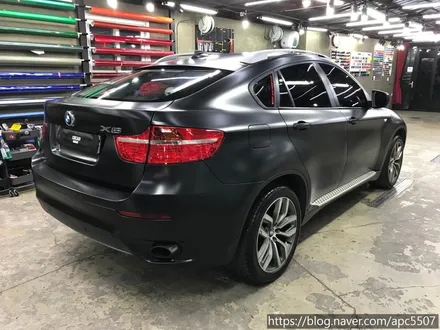 BMW X6 사틴 블랙 전체랩핑 / 용산구 문배동