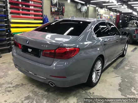 서울 BMW 5시리즈 락그레이 랩핑 시공 / 용산구 문배동