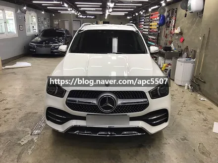 gle 차량 루프스킨으로 순정보다 더 반짝거리게 하는 법 / 용산구 문배동
