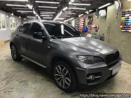 BMW X6 사틴 블랙 전체랩핑 / 용산구 문배동