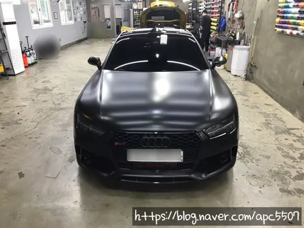 rs7 화이트 & 블랙 랩핑 / 용산구 문배동