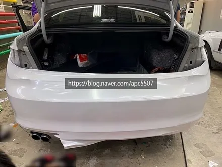 고급스러운 다이아몬드 화이트 랩핑 시공기 \'BMW 7시리즈\' / 용산구 문배동