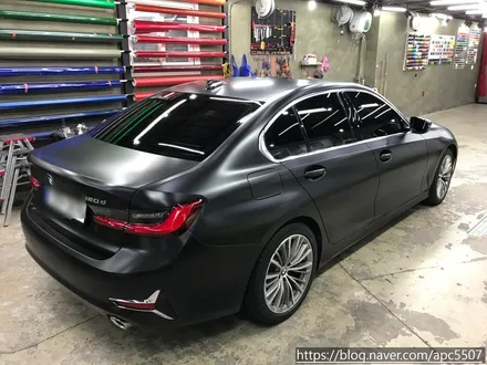 BMW 320d 사틴블랙 전체 랩핑 / 용산구 문배동
