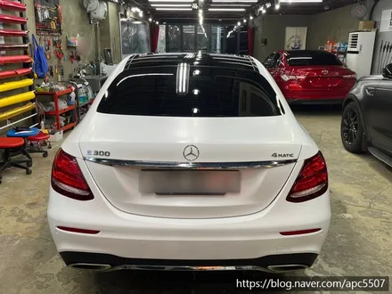 벤츠 e300 랩핑제거 및 재시공 / 용산구 문배동