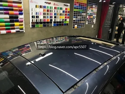 사틴 다크 바솔트 신상 필름 \'포르쉐 파나메라\' 차량 전체 랩핑 / 용산구 문배동