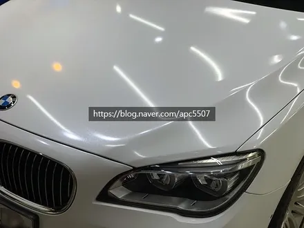 고급스러운 다이아몬드 화이트 랩핑 시공기 \'BMW 7시리즈\' / 용산구 문배동