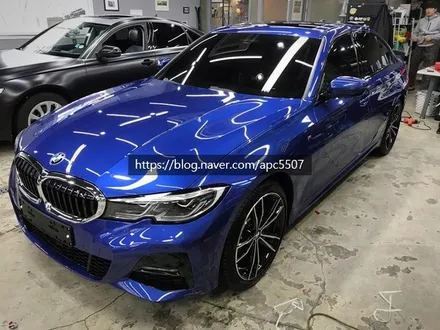 풀체인지 BMW 330i 유광 화이트 자동차 래핑 / 용산구 문배동