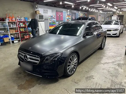 벤츠 e300 랩핑제거 및 재시공 / 용산구 문배동