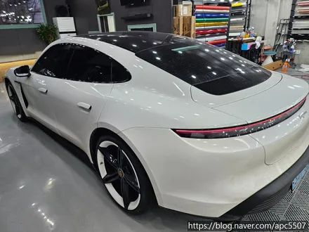 사틴 화이트 펄 전체랩핑 3m 2080 / 용산구 문배동