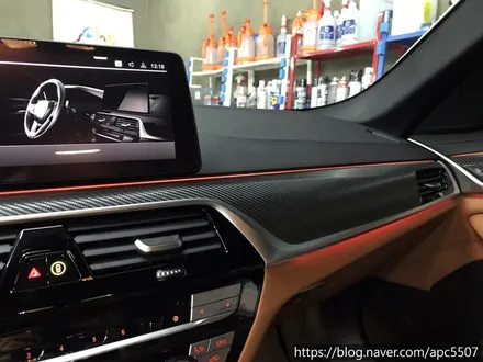 bmw 5시리즈 카본 실내랩핑/루프 스킨 / 용산구 문배동