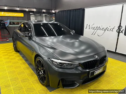 용산구 랩핑, 마포구랩핑 BMW M4 컨버터블 메탈릭 블랙 락그레이 필름으로 전체랩핑 시공 가보자고 -! / 용산구 문배동