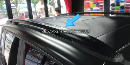 미니 suv 레니게이드 사틴 블랙 랩핑으로 포스 up 해볼게요^^ / 용산구 문배동