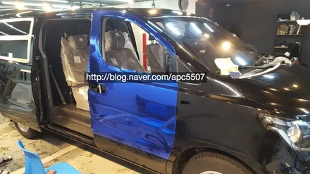 스타렉스 크롬랩핑 한국1호!![#차량랩핑][#차량래핑] / 용산구 문배동