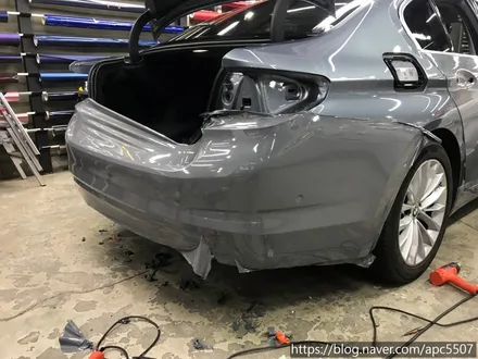 서울 BMW 5시리즈 락그레이 랩핑 시공 / 용산구 문배동
