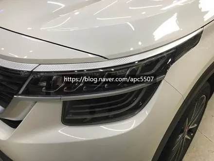 부분랩핑 기아 셀토스 전면그릴 라이트몰딩 트렁크몰딩 머플러 랩핑 후기 / 용산구 문배동