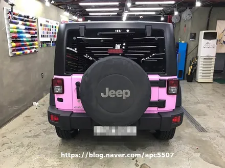 자동차전체랩핑 사틴핑크 매력으로 / 용산구 문배동