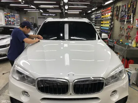 신형 bmw x5 ppf 자동차 랩핑 시공 중 [#카랩핑][#카래핑][#차랩핑][#차래핑] / 용산구 문배동