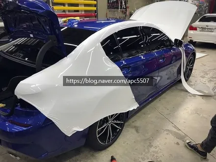 풀체인지 BMW 330i 유광 화이트 자동차 래핑 / 용산구 문배동
