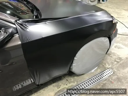 BMW 740i 사틴 블랙 전체 랩핑& 실내 랩핑 / 용산구 문배동