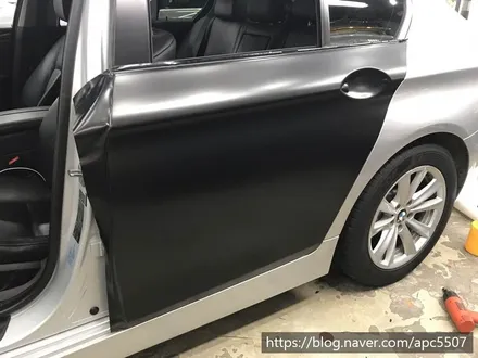 bmw f10 사틴 블랙 랩핑 / 용산구 문배동