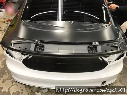 rs7 화이트 & 블랙 랩핑 / 용산구 문배동
