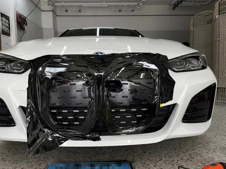 하남 DK아지트 BMW i4 고광택 LB필름 피아노블랙  랩핑 루프스킨시공_고광택필름_LB필름시공_남양주루프스킨_강동루프스킨 / 하남 풍산동