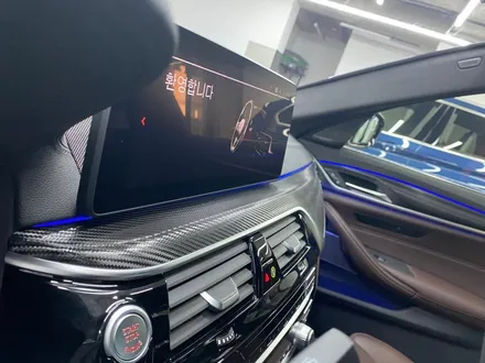G30 LCI 5시리즈 카본블랙 실내랩핑_하남랩핑_남양주랩핑_다산랩핑_강동랩핑_실내랩핑 / 하남 풍산동