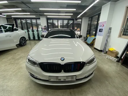BMW G30 5시리즈 실내 카본블랙 랩핑_하남랩핑_서울랩핑_강동랩핑_구리랩핑_남양주랩핑 / 하남 풍산동