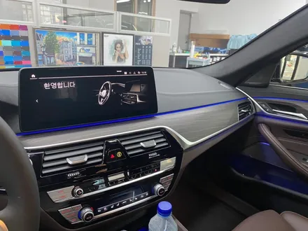 G30 LCI 5시리즈 카본블랙 실내랩핑_하남랩핑_남양주랩핑_다산랩핑_강동랩핑_실내랩핑 / 하남 풍산동