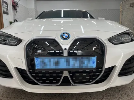 하남 DK아지트 BMW i4 고광택 LB필름 피아노블랙  랩핑 루프스킨시공_고광택필름_LB필름시공_남양주루프스킨_강동루프스킨 / 하남 풍산동