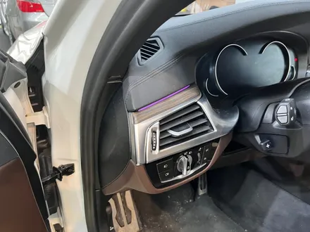 강동구 BMW5시리즈 차량 깔끔하게 튜닝하는 방법_루프스킨랩핑_ 실내랩핑 / 하남 풍산동