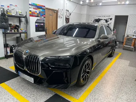 남양주 BMW 7시리즈 투톤 코치라인 랩핑시공으로 고급스럽게_듀오톤랩핑하남 / 하남 풍산동