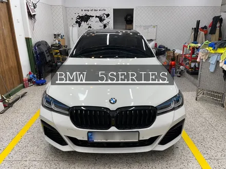 강동구 BMW5시리즈 차량 깔끔하게 튜닝하는 방법_루프스킨랩핑_ 실내랩핑 / 하남 풍산동
