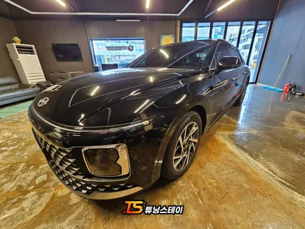 그랜저 GN7 엠비언트 순정연동까지 되니 순정 부럽지않죠?