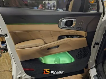 더뉴쏘렌토 엠비언트 순정연동으로 조그다이얼까지 일관성있는 튜닝 하려면