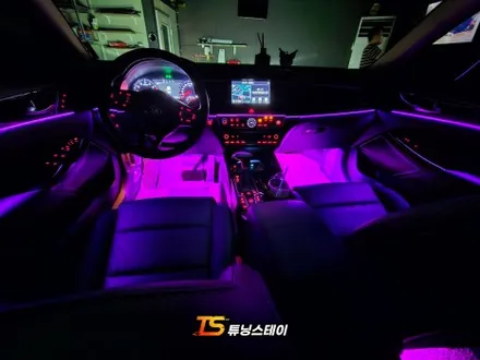 올뉴K7 엠비언트 구형 차량 분위기를 바꾸고 싶다면 무드등 라이트 시공이 정답