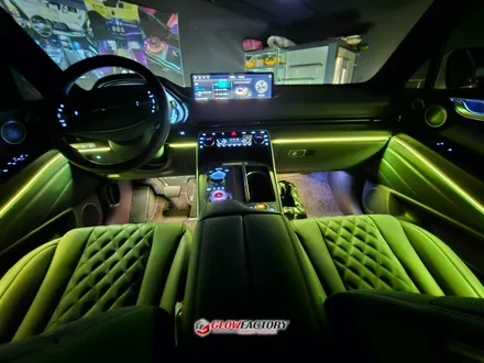 제네시스 GV80 순정연동 엠비언트로 완전히 달라진 모습