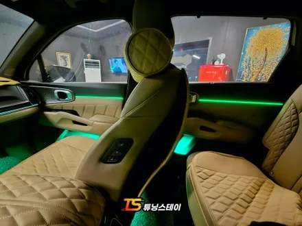더뉴쏘렌토 엠비언트 순정연동으로 조그다이얼까지 일관성있는 튜닝 하려면
