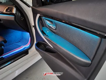 BMW F30 엠비언트 고급감이 중요하죠, 대쉬보드부터 풋등까지 제천 엠비언트 인기 / 구리, 남양주, 의정부, 양주