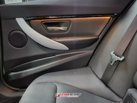 BMW F30 엠비언트 고급감이 중요하죠, 대쉬보드부터 풋등까지 제천 엠비언트 인기 / 구리, 남양주, 의정부, 양주