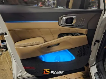 더뉴쏘렌토 엠비언트 순정연동으로 조그다이얼까지 일관성있는 튜닝 하려면